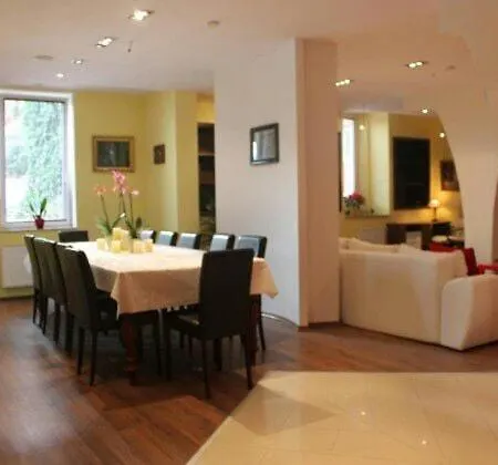 Xxl City-appartement Apartmán *